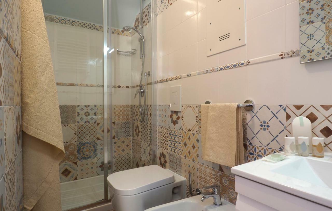 Ai Pesci Room Rental Riomaggiore Exterior photo