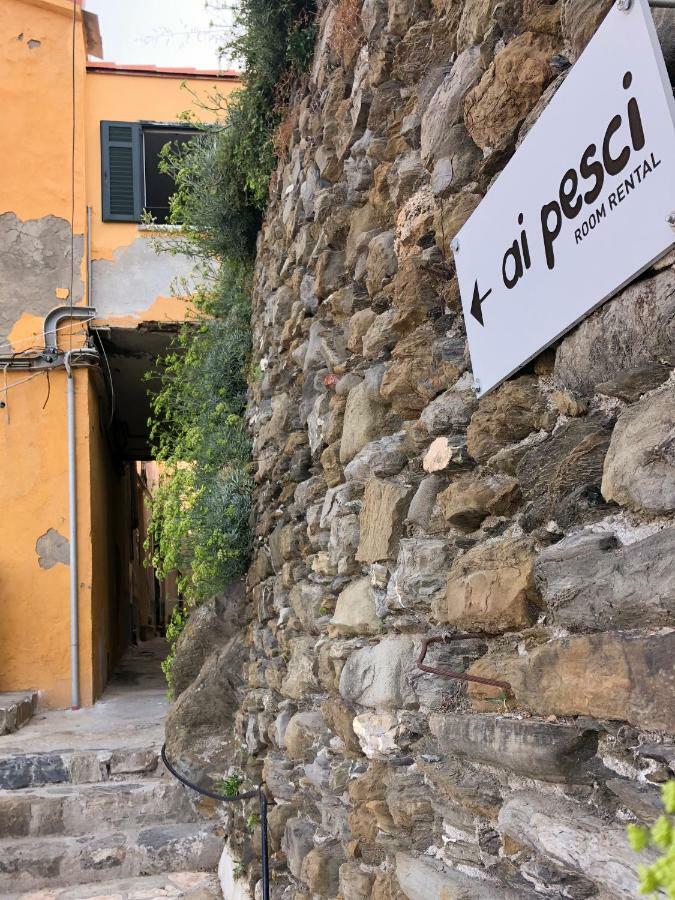 Ai Pesci Room Rental Riomaggiore Exterior photo