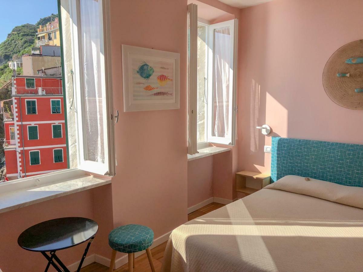 Ai Pesci Room Rental Riomaggiore Room photo