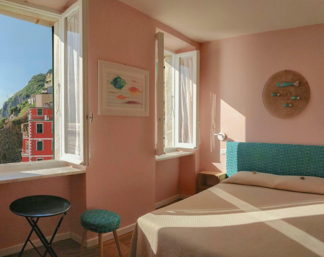 Ai Pesci Room Rental Riomaggiore Exterior photo