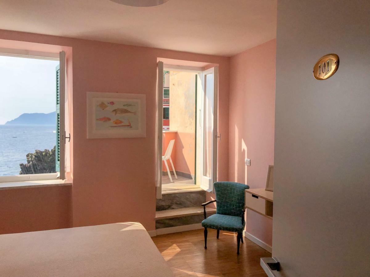 Ai Pesci Room Rental Riomaggiore Room photo